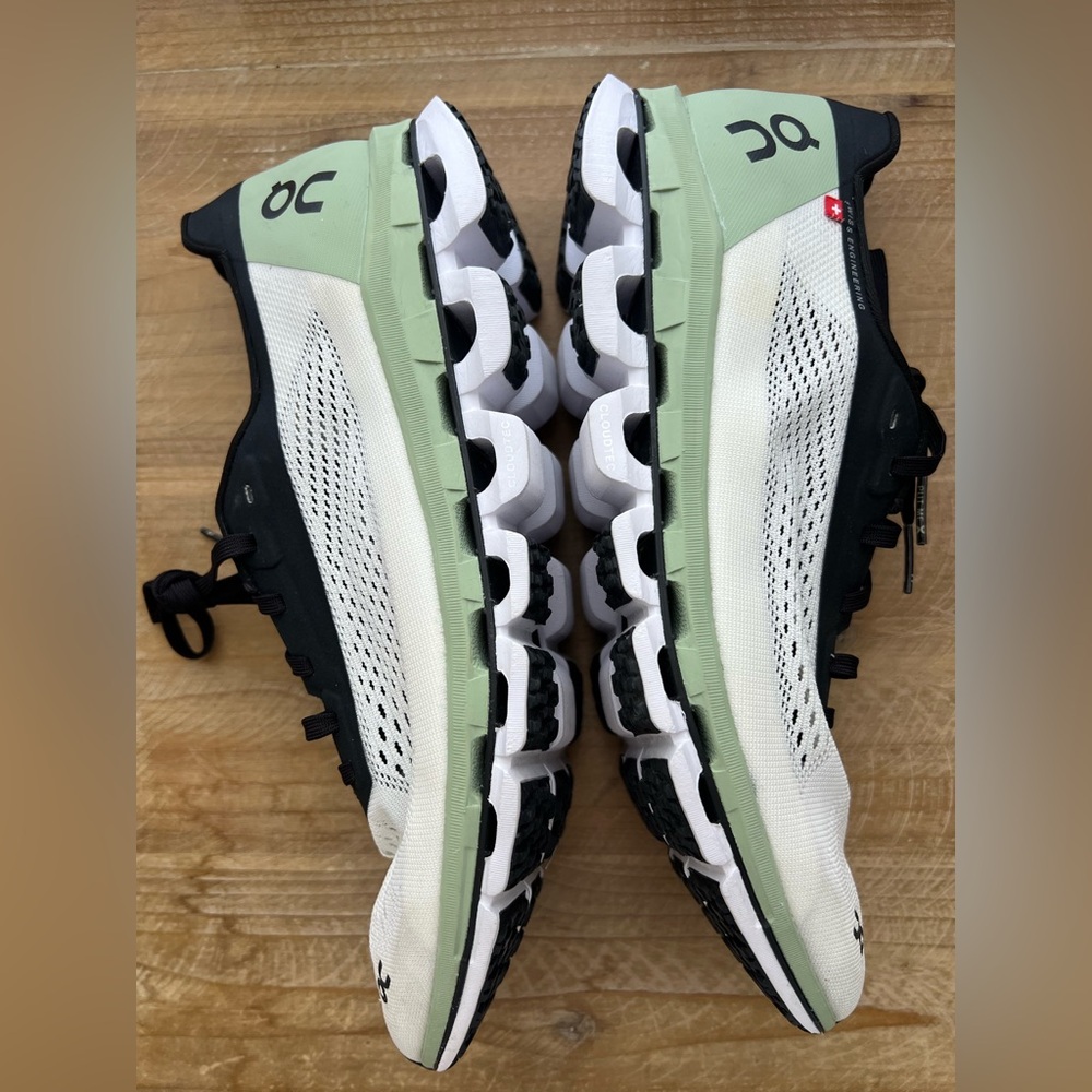 ON Cloud Cloudboom Road Running Shoe in Size 9.5 New - Picture 8 of 12